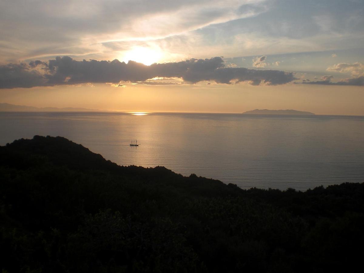 Mare E Natura Marciana  Exterior photo